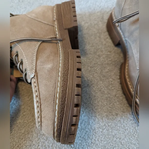 NWT Roxy Work It Boot - Picture 9 of 12